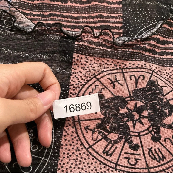 Urban Outfitters Astrology Zodia Boho Print Mesh Crop Top Small - Picture 11 of 11